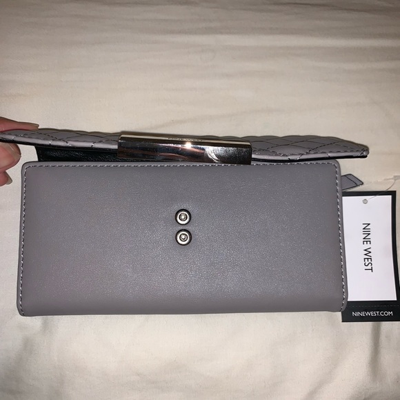 Nine West Trifold Long Wallet NWT - Picture 6 of 7